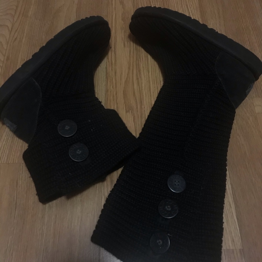 Knitted UGG Boots!